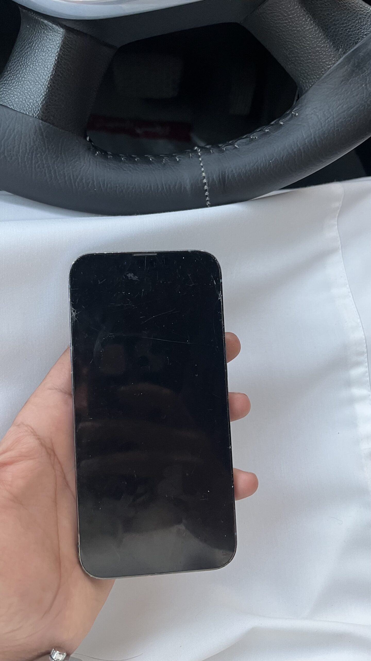 للبيع iPhone 13 Pro – 128GB اللون: أزرق سماوي (Sie