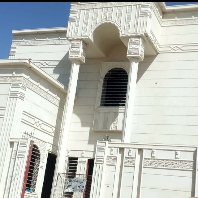 لياسه ملونه وحجر طبيعي