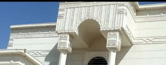 لياسه ملونه وحجر طبيعي