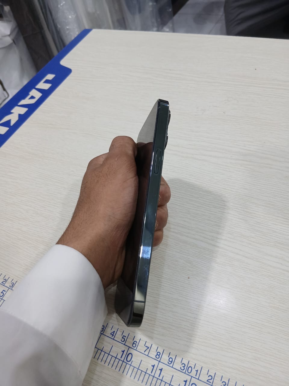 ايفون 13بروماكس بحالة الوكاله