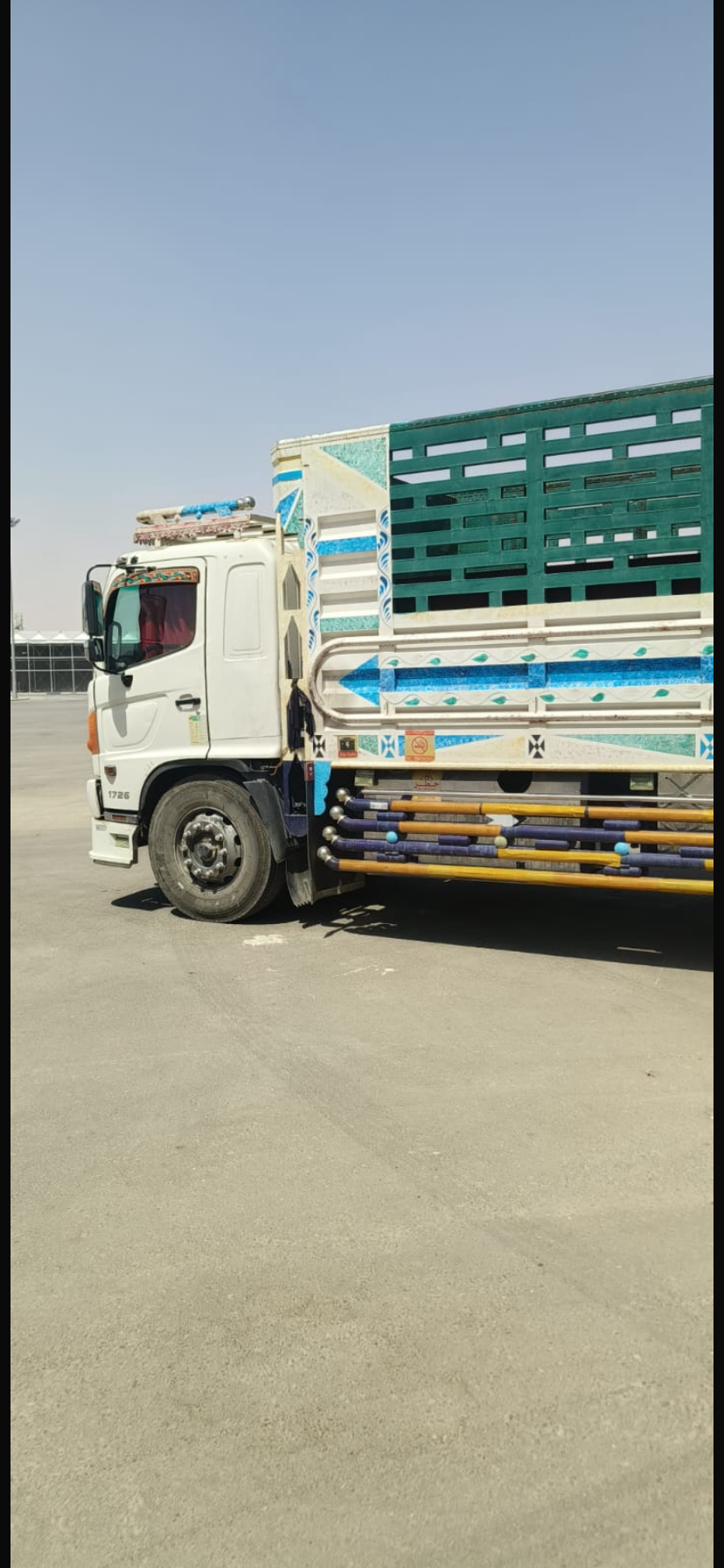 لوري ٧ متر ونص للمشاوير داخل وخارج الرياض