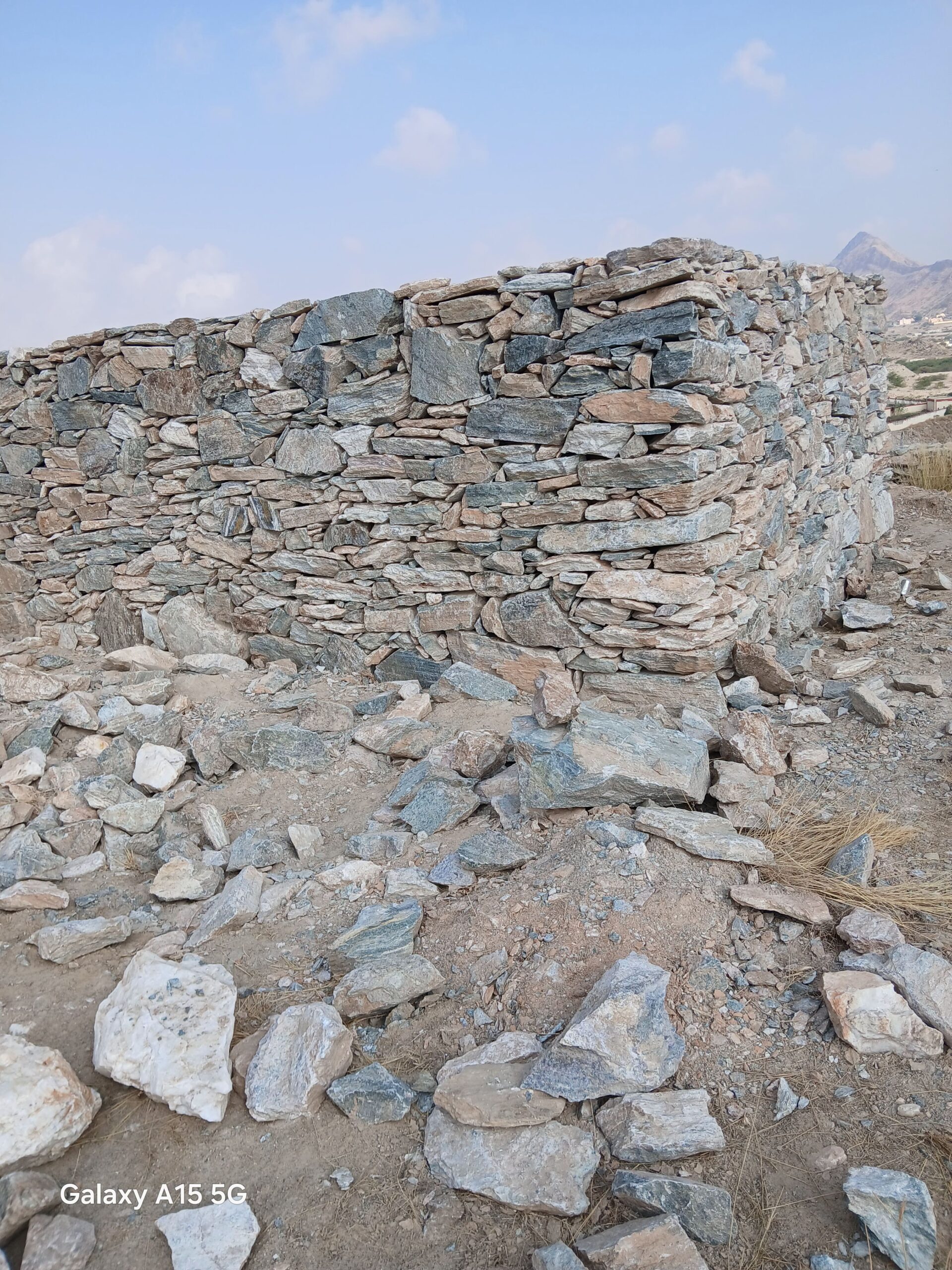 معلم حجر0507899834