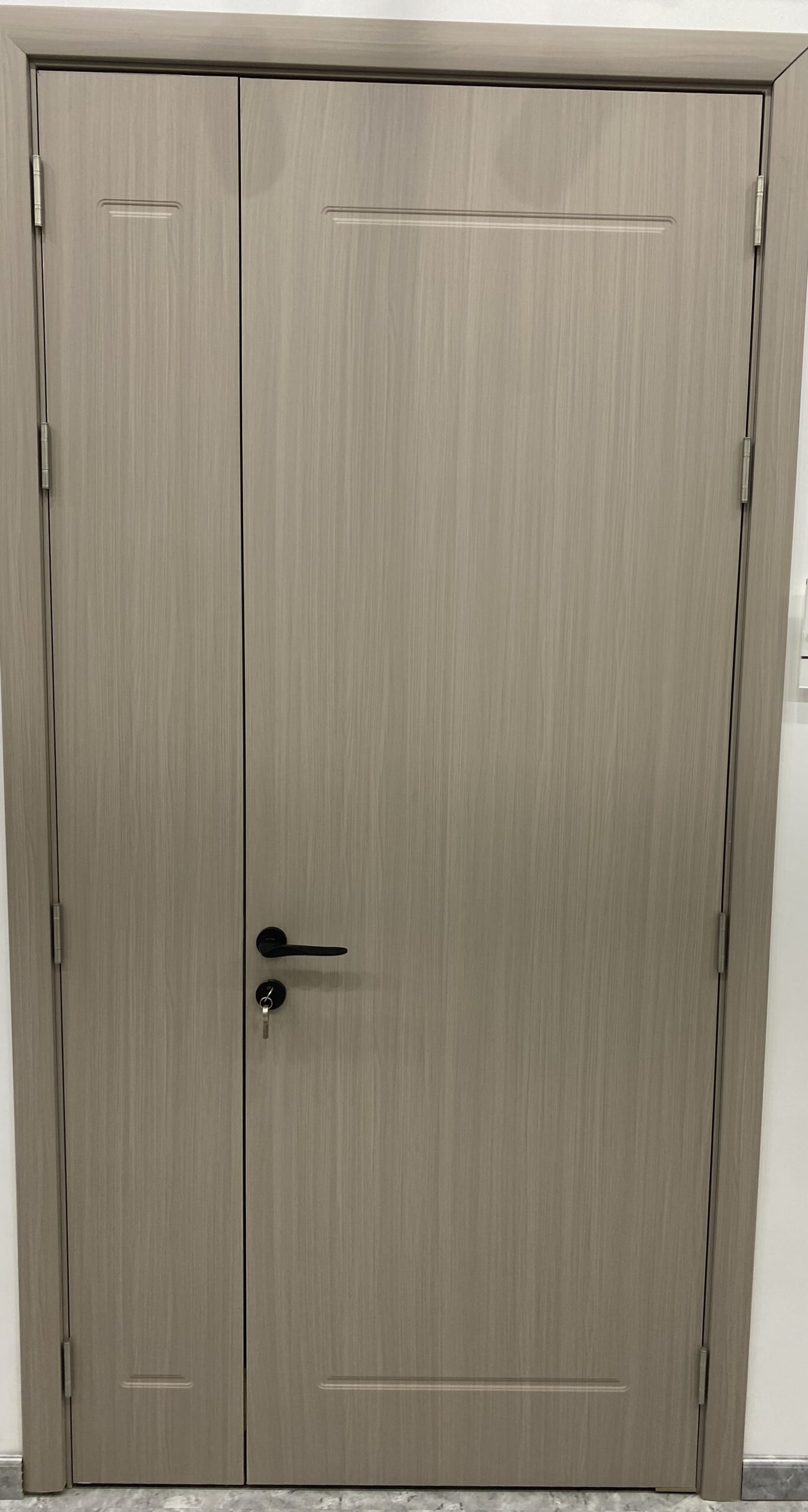 ابواب wpc فخامه واناقه للشقق والمنزليه والفندقيه و