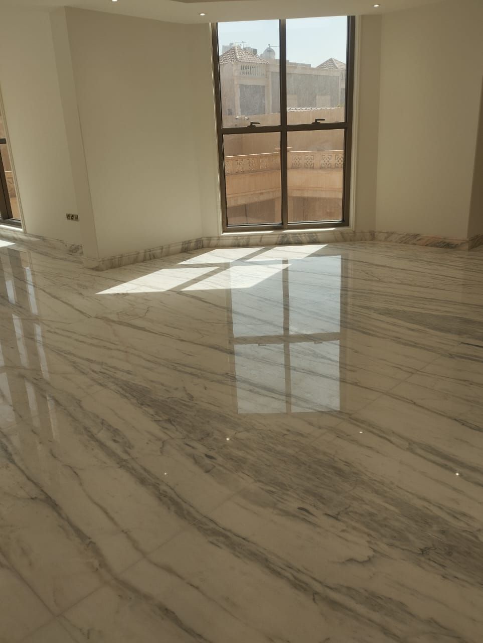 جلي بلاط تلمیع روخام تنظيف