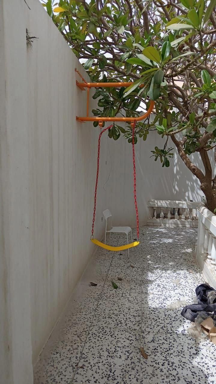 مراجيح جدارية