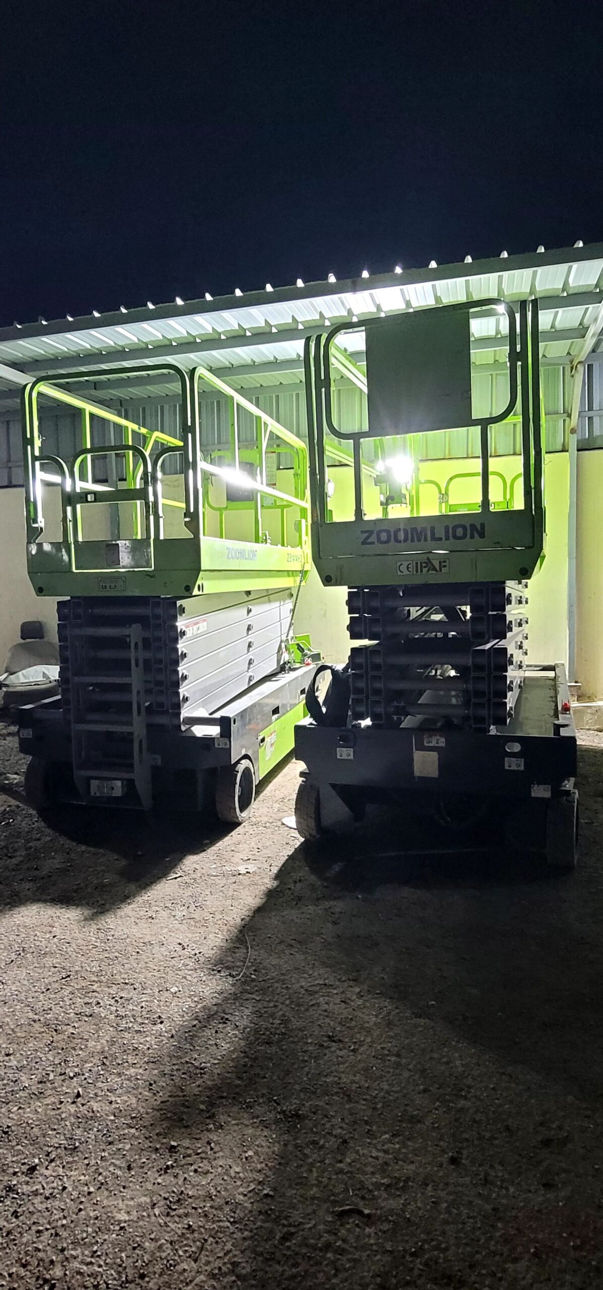 سيزرلفت كهرباء للايجار سيزرلفت ديزل للايجار كرين ل