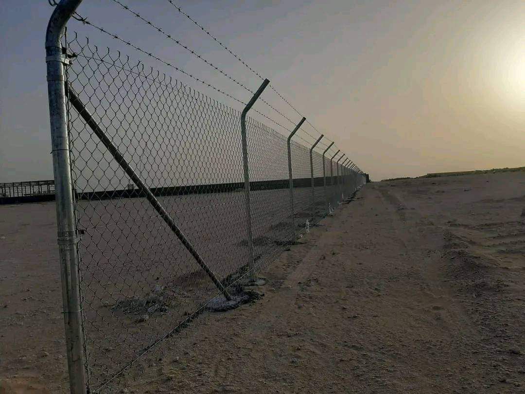 مقول شبوك زرعيه شبوك محميات شبوك ملعب شبوك تسوير ا