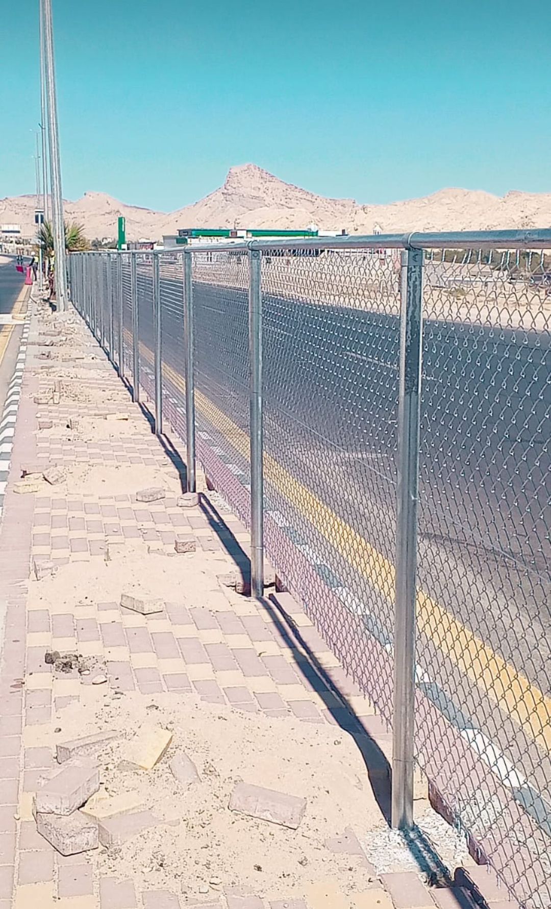 نقوم بتوريد وتركيب كافه اعمال الشبوك الزراعيه حديد