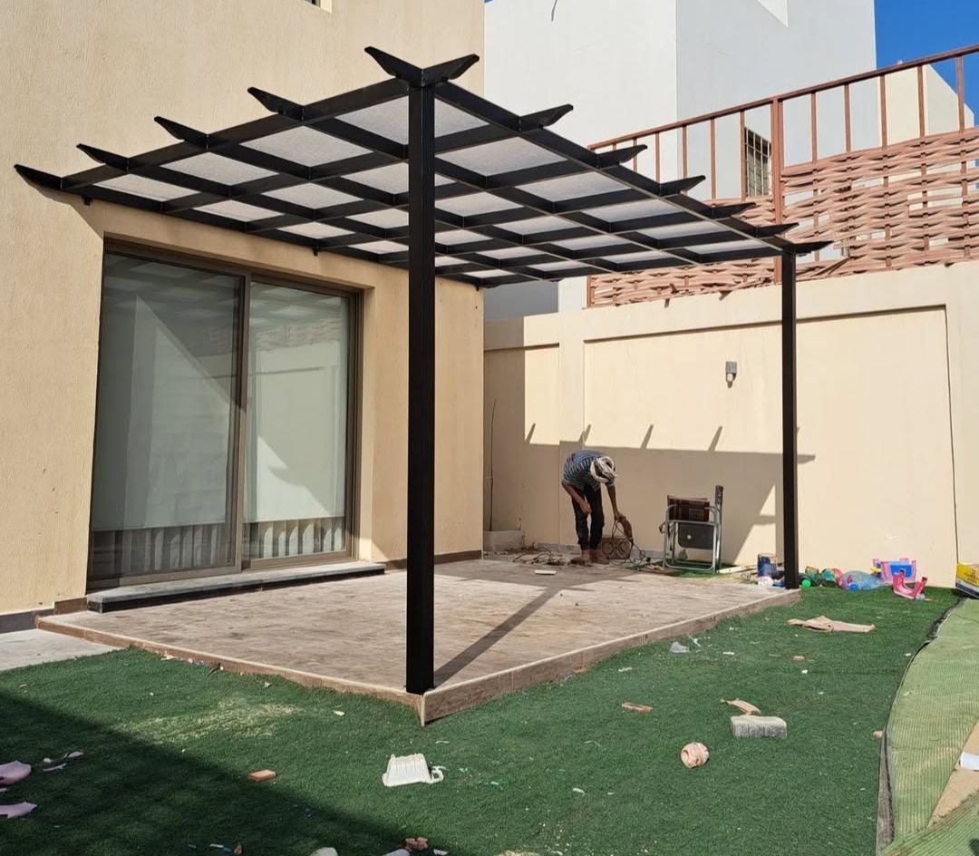 مضلات سيارت سواتر حديد برجولات سطوح المنازل جده