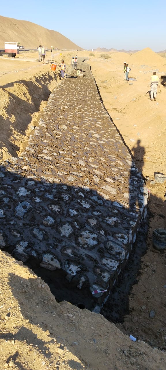 مقاول شبوك ومضلات وحجر 0530895182