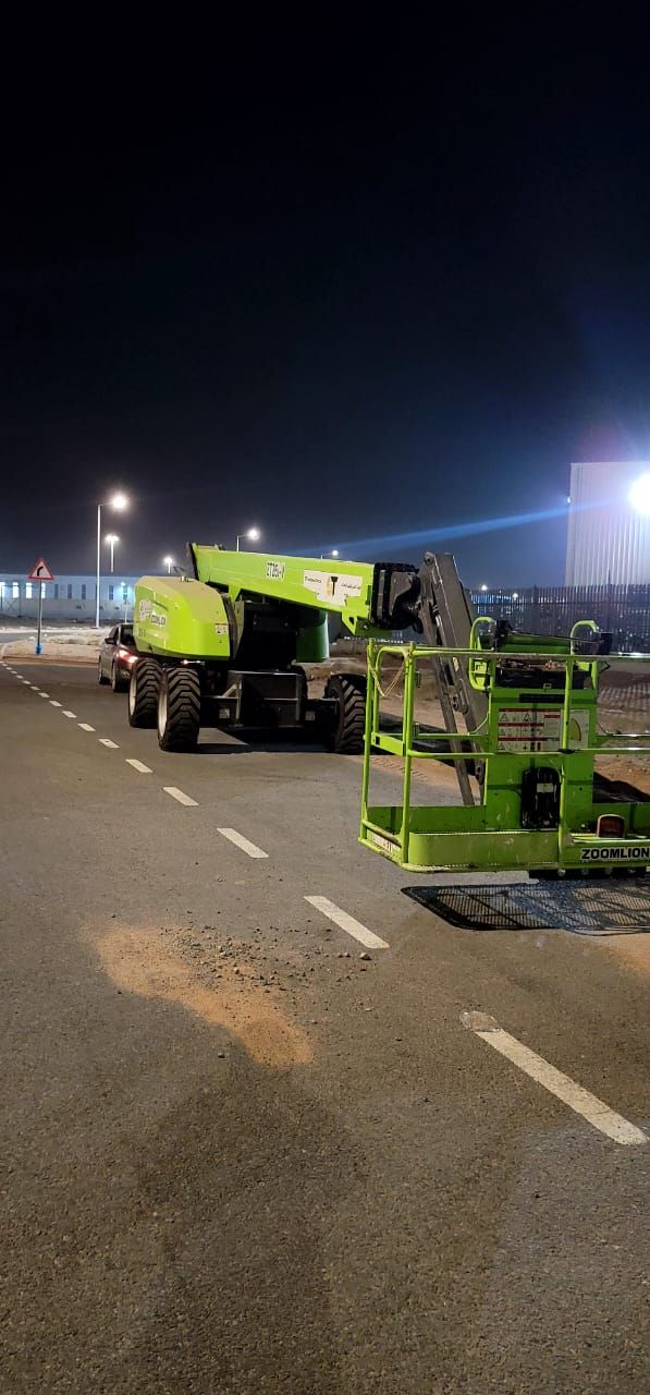 سيزر لفت للايجار رافعات شوكية للايجار