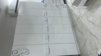 37CF4EC1-F12C-4877-9C73-A00F2B03C41B