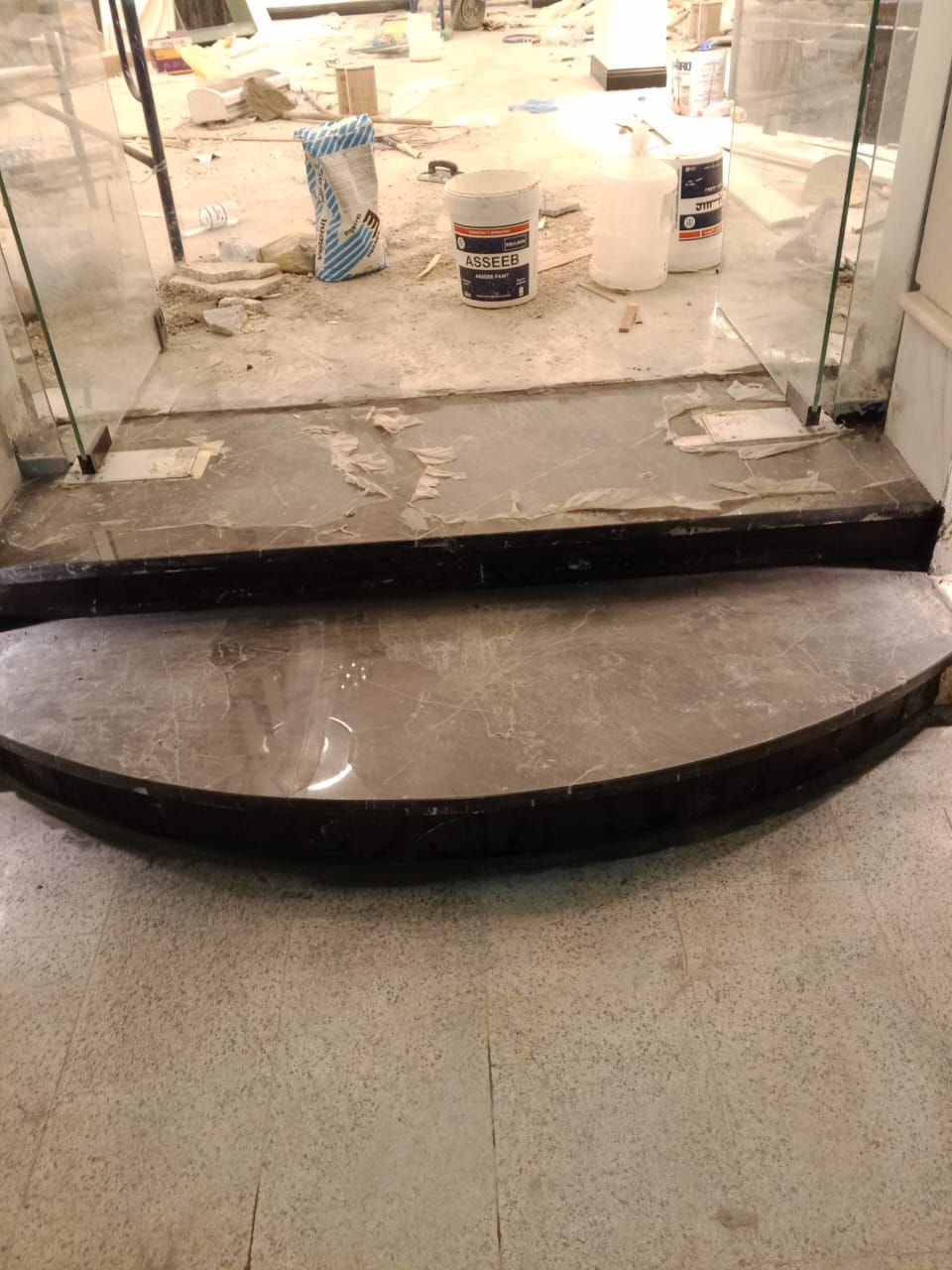 مبلط تكسير و تركيب