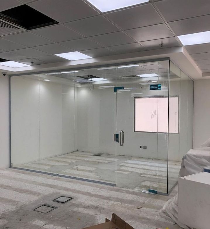 زجاج سكريت صيانه وتركيب وفك