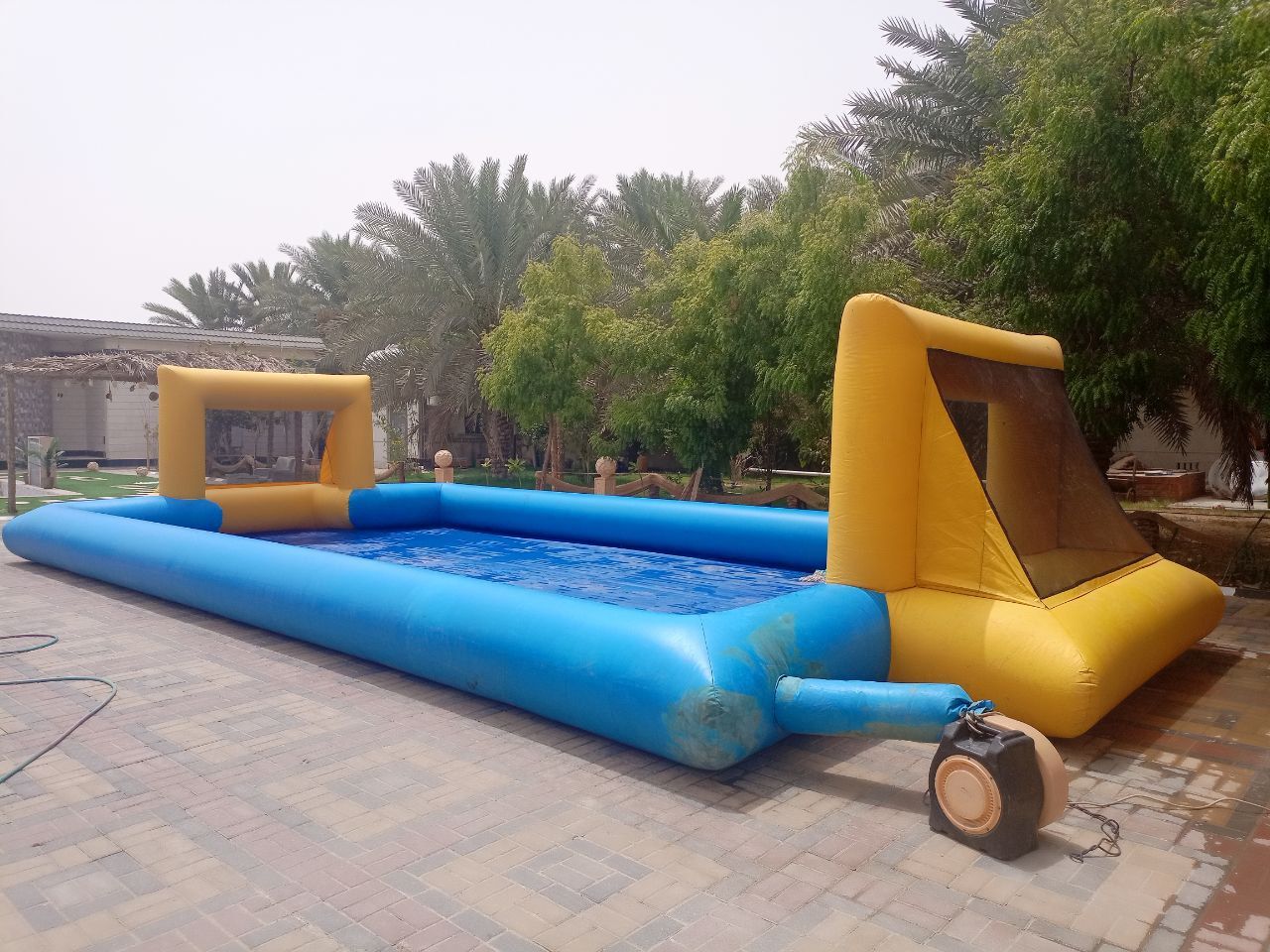 زحاليق مائيه العاب هوائيه نطيطات