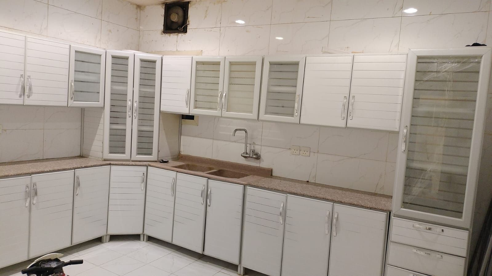 شراء اثاث مستعمل