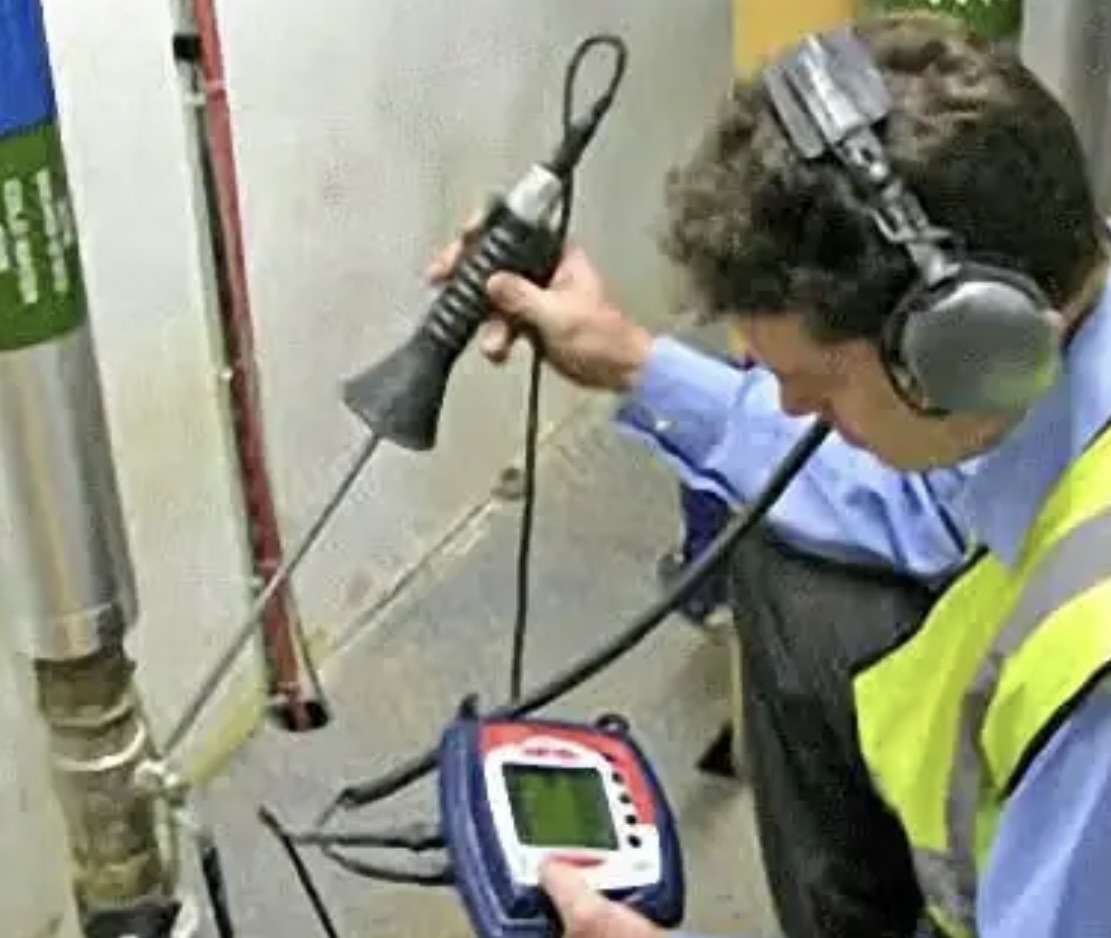 كشف تسربات المياه بالطائف بالجهاز الإلكتروني