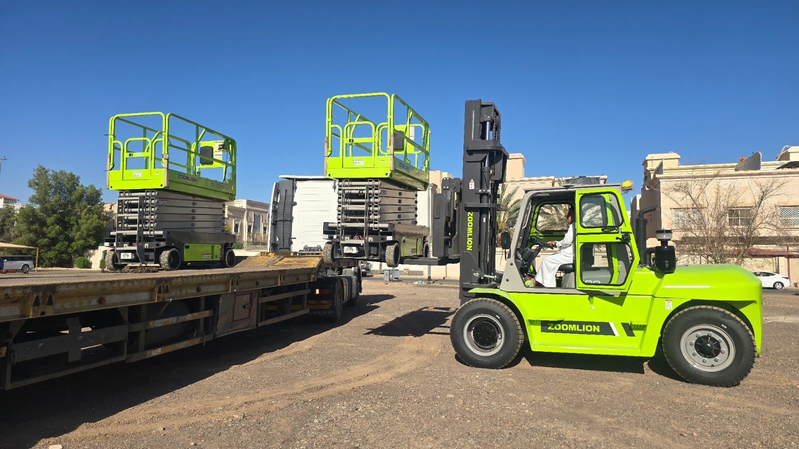 رافعات شوكيه فوركلفت جاك يدوي للايجار كلارك تنزيل