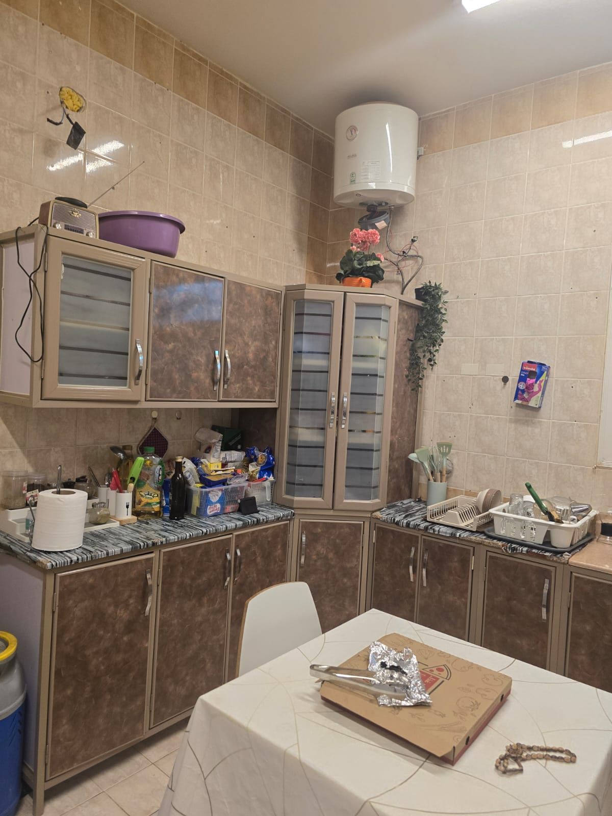 دينا طش الاثاث القديم بالرياض0537486934