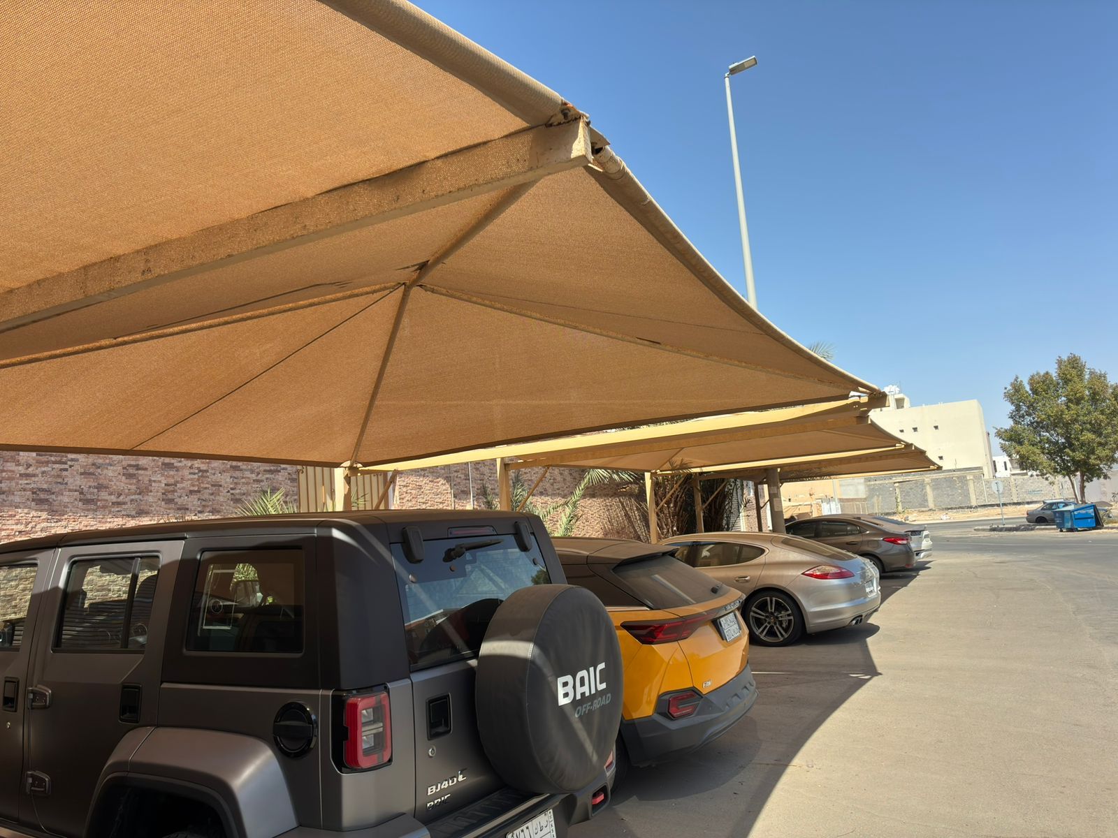 مظلات وسواتر 0500733830