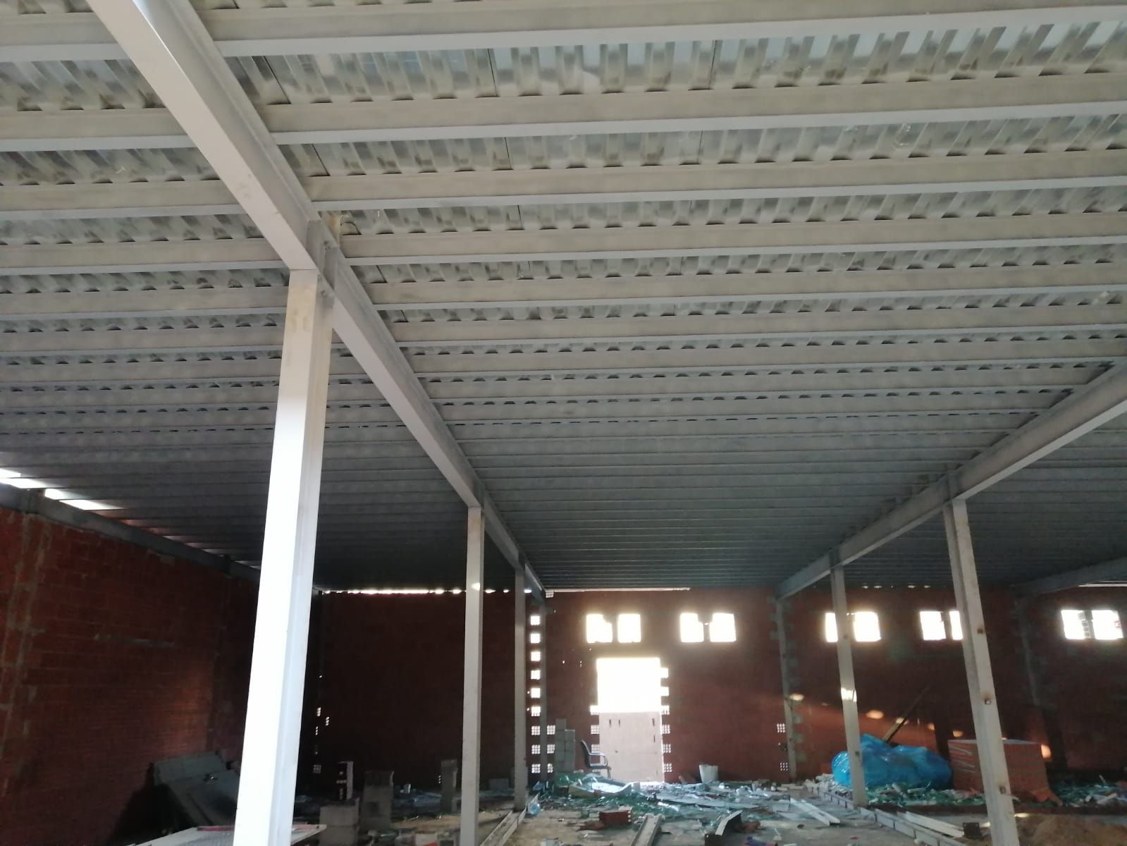 هناجر الرياض 0500733830