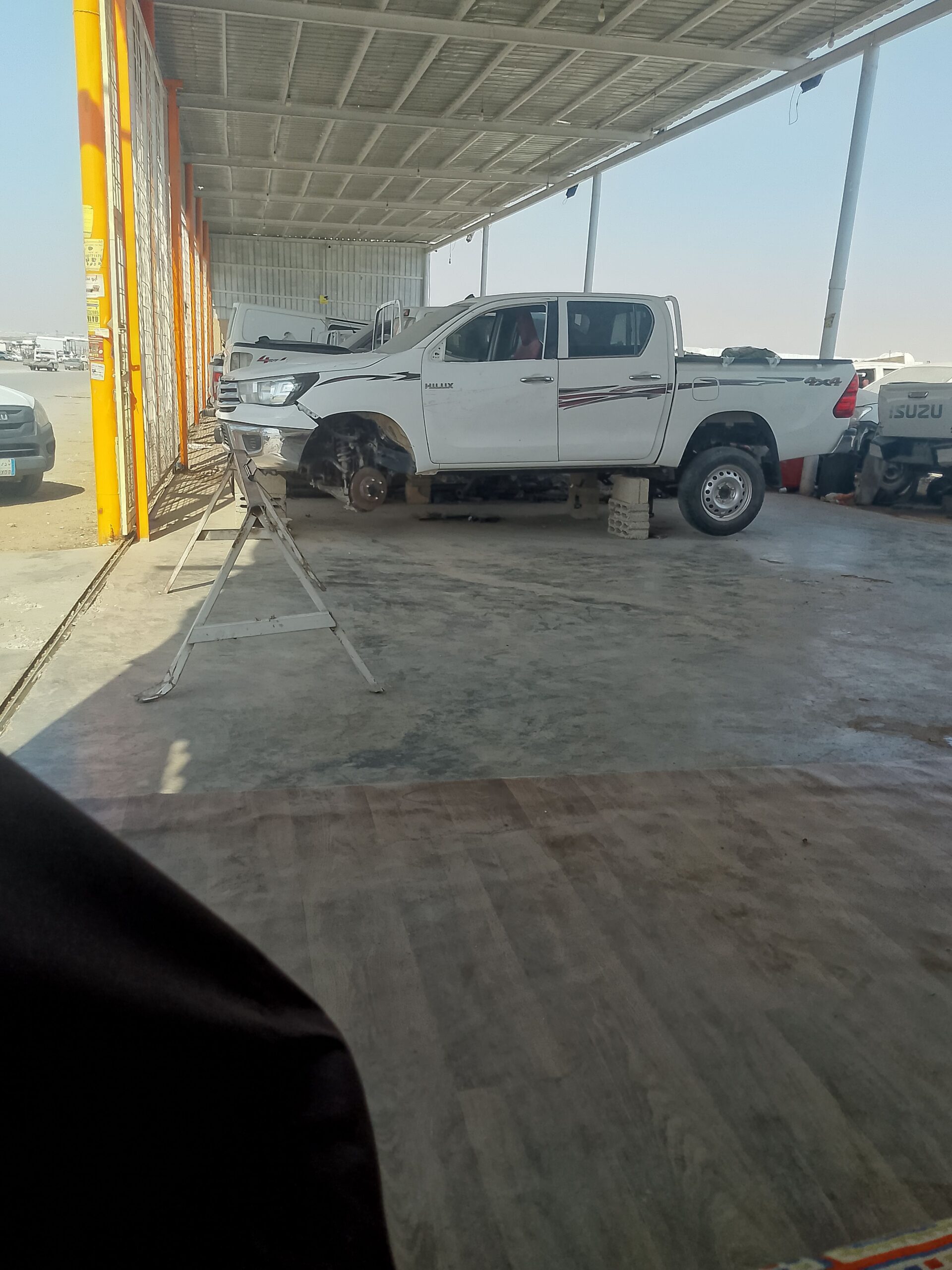 الرياض تشليح الحائر لجميع قطع غيار السيارات المستع