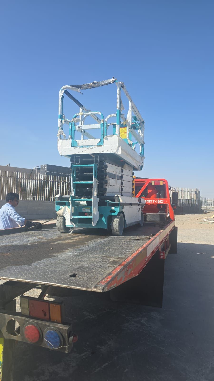 سيزر لفت للايجار رافعات شوكية