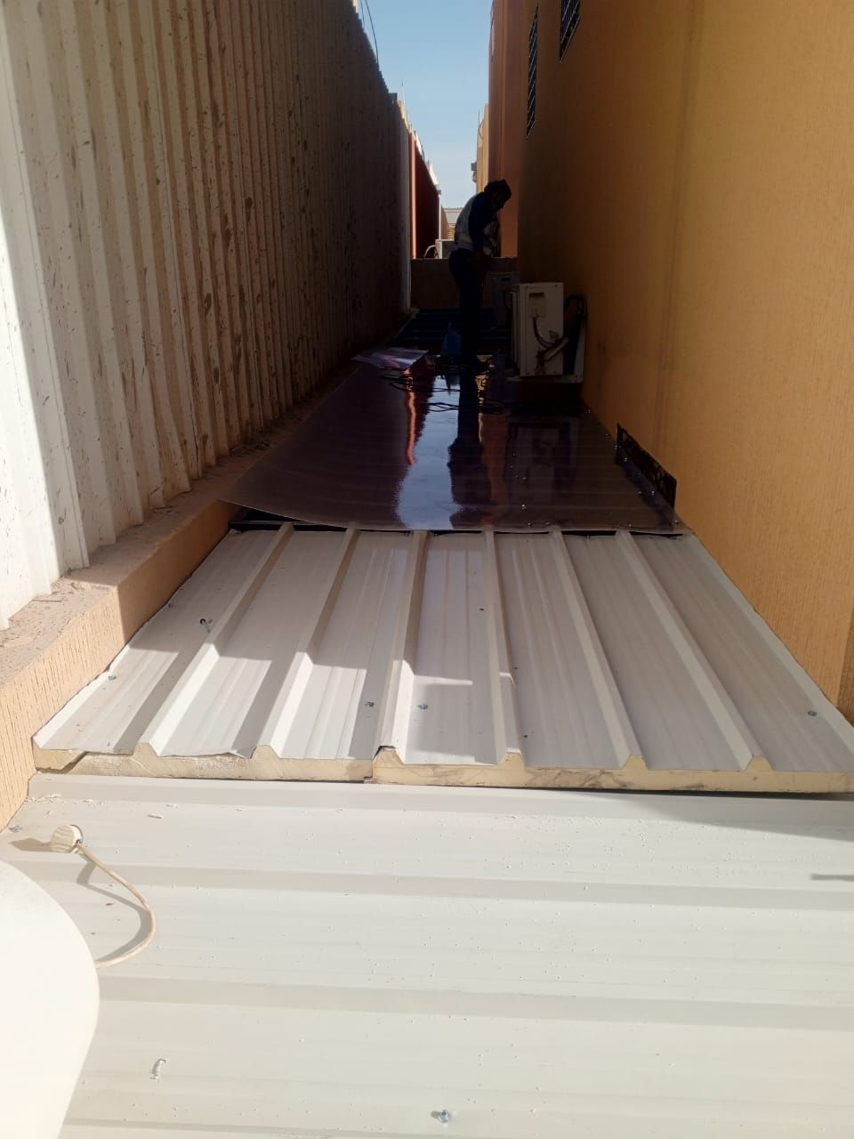 مواصفات ساندويش بانل: المواصفات العامة 1. *السماكة