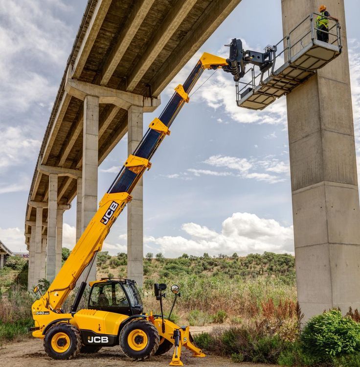 سيزرلفت للايجار مانلفت للايجار في جدة 0559557168