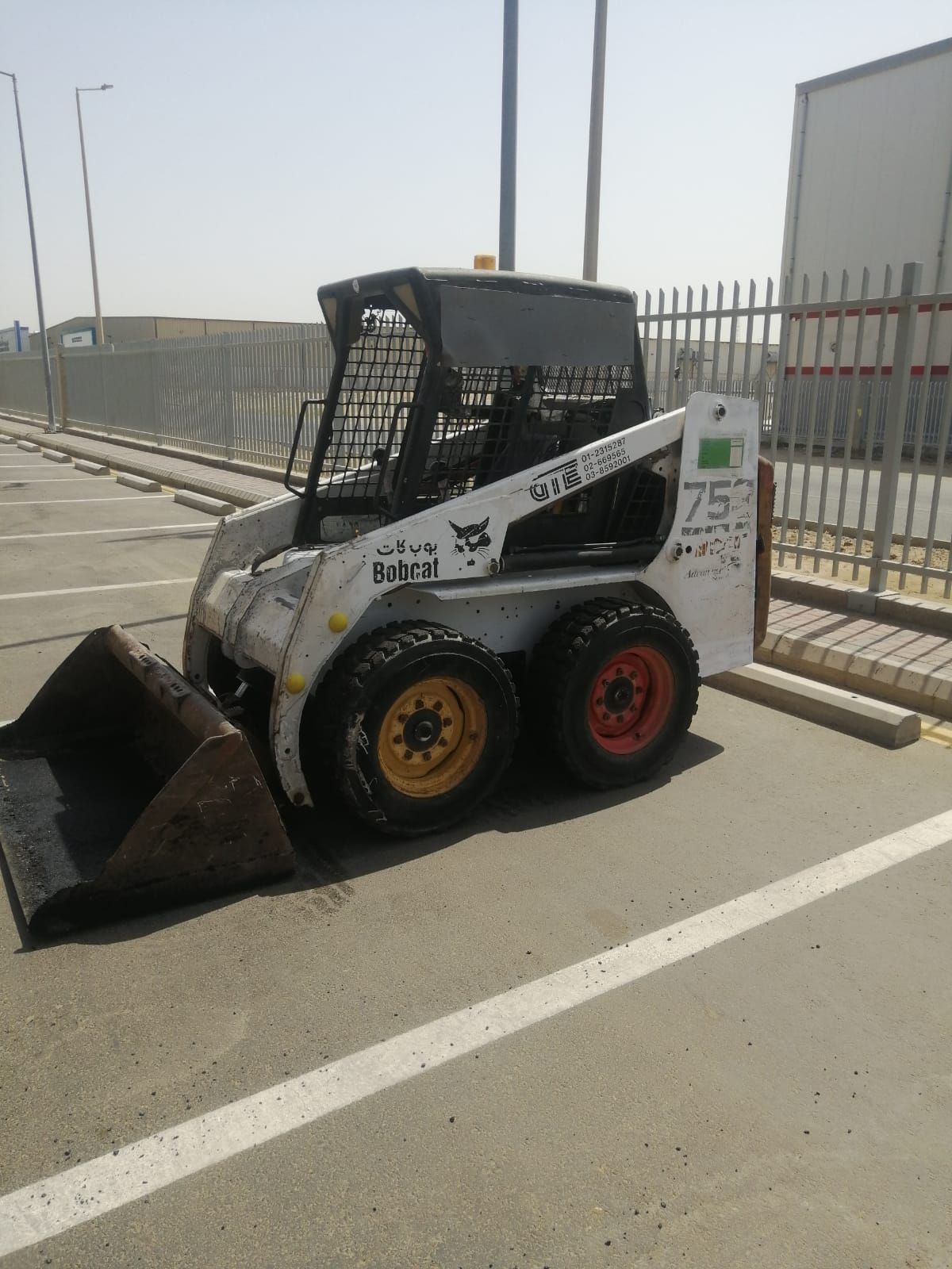 سيزر لفت للايجار اليومي والشهري كرينات