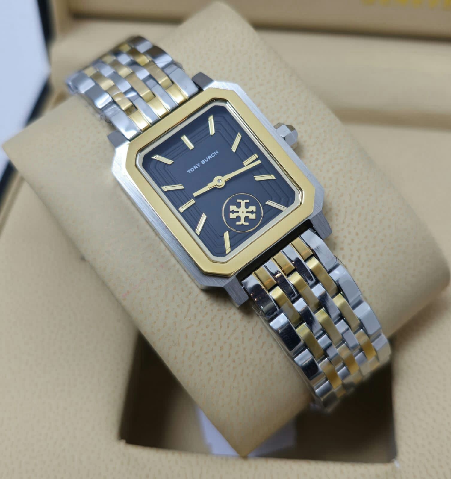 ساعة توري بورش نسائية ماستر كوالتي وتس0558054211