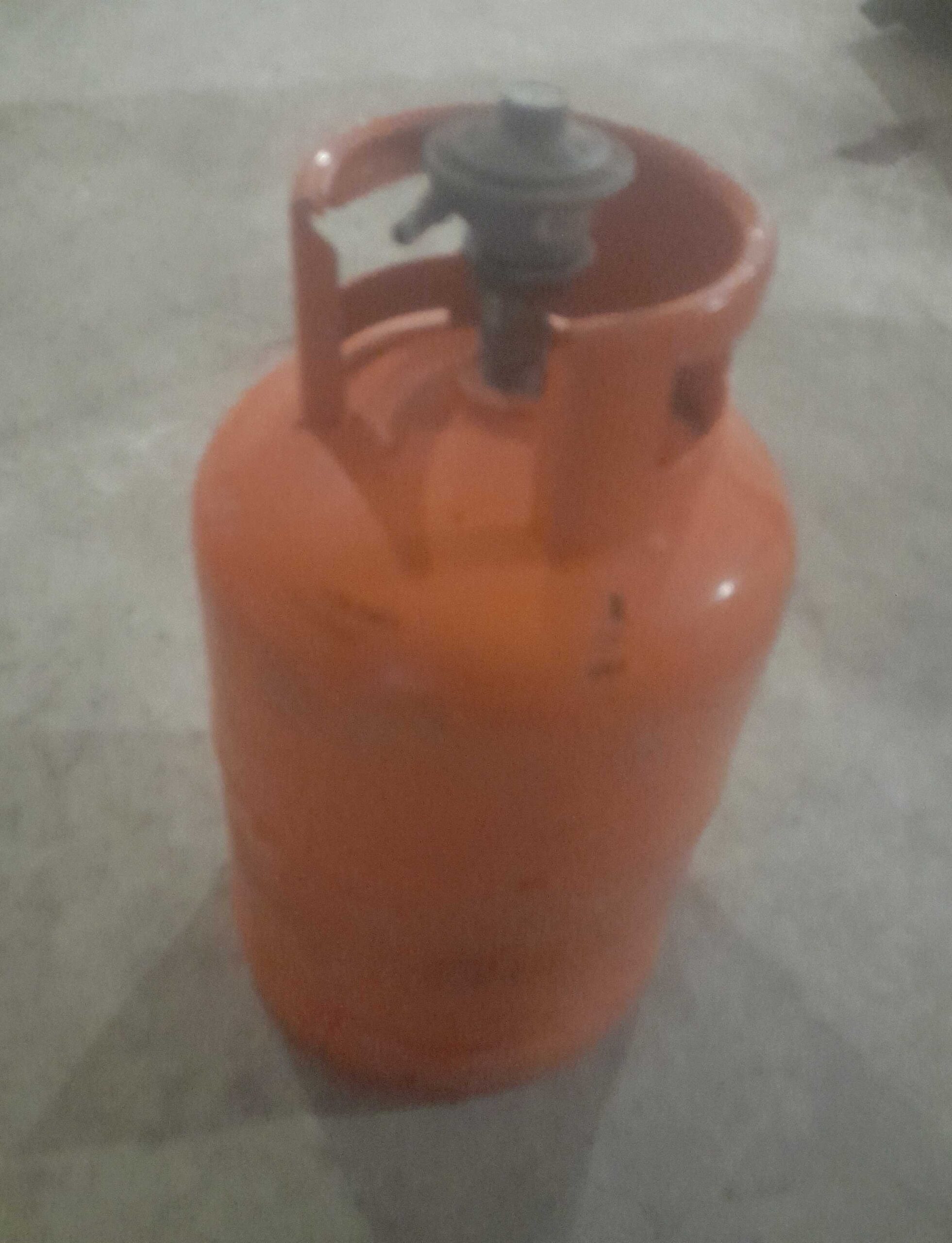 دبه غاز مليان فل