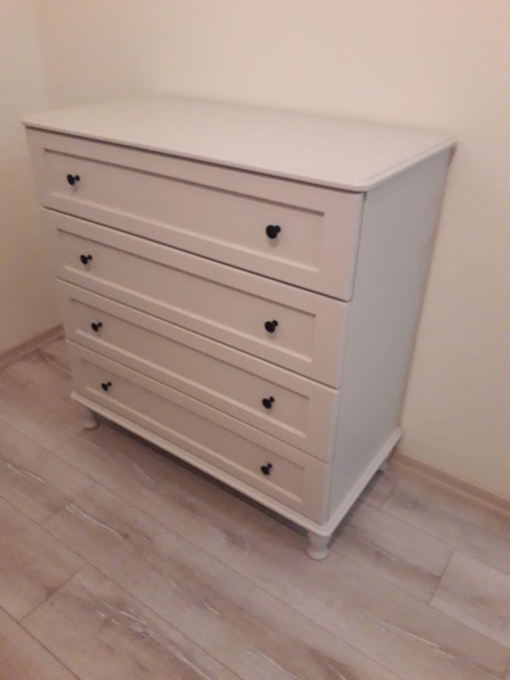 نجار ابواب فك وشراء مستعمل وصيانه وتصليح ابواب وخز