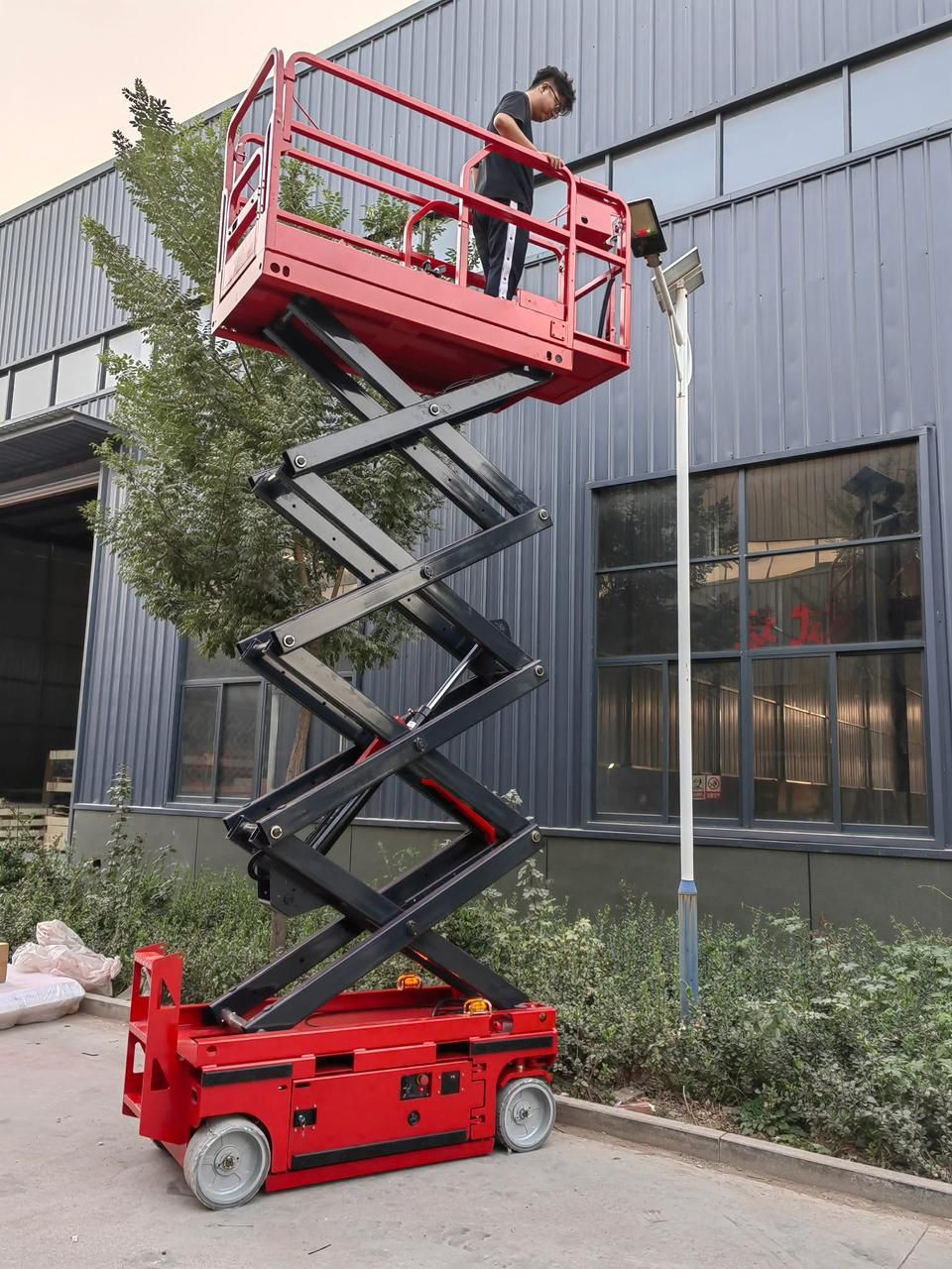 رافعات شوكية للايجار وسيز لفت للايجار