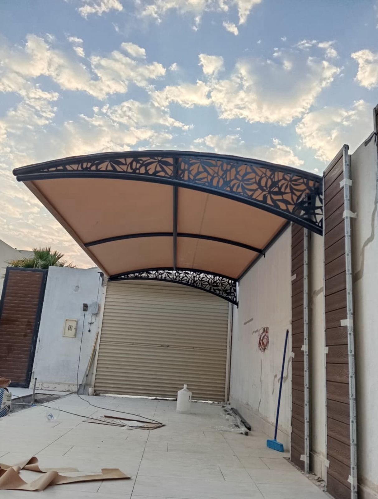 مظلات سواتر جلسات سندوتش بنل جده 0551635911