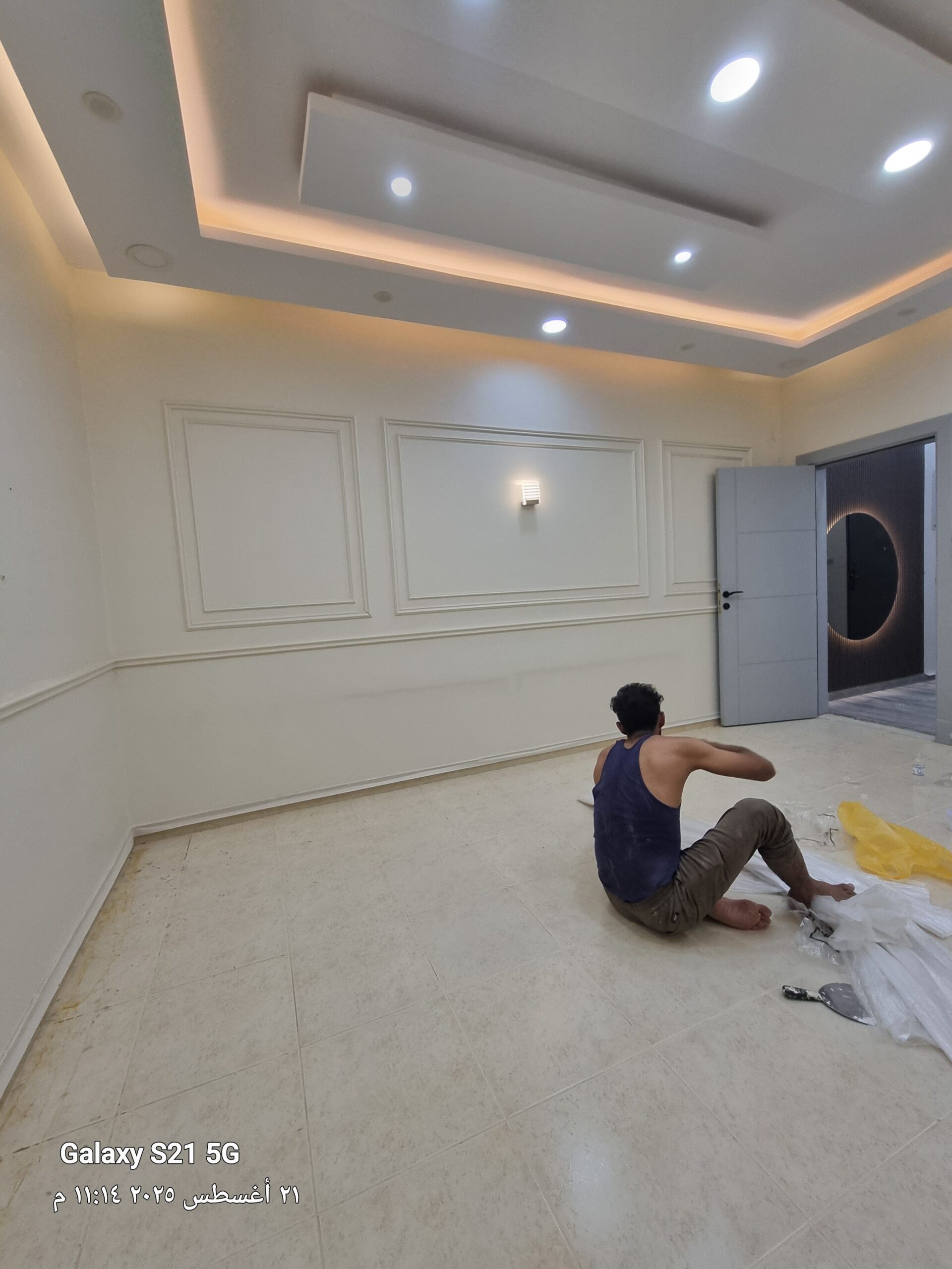 للديكورات دهانات ورق جدران ترميمات الرياض