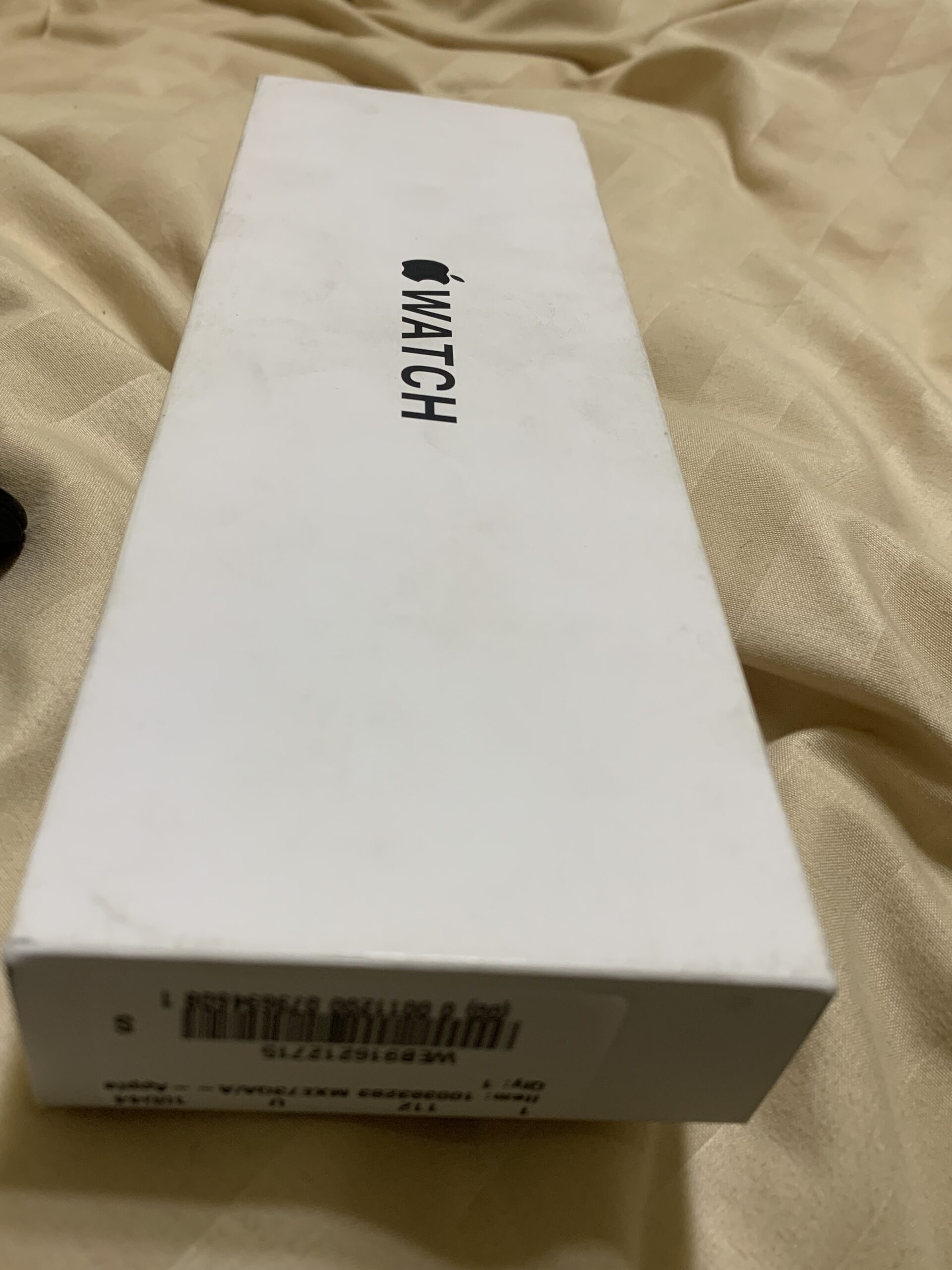 ساعة ابل sa جديدة لبيع