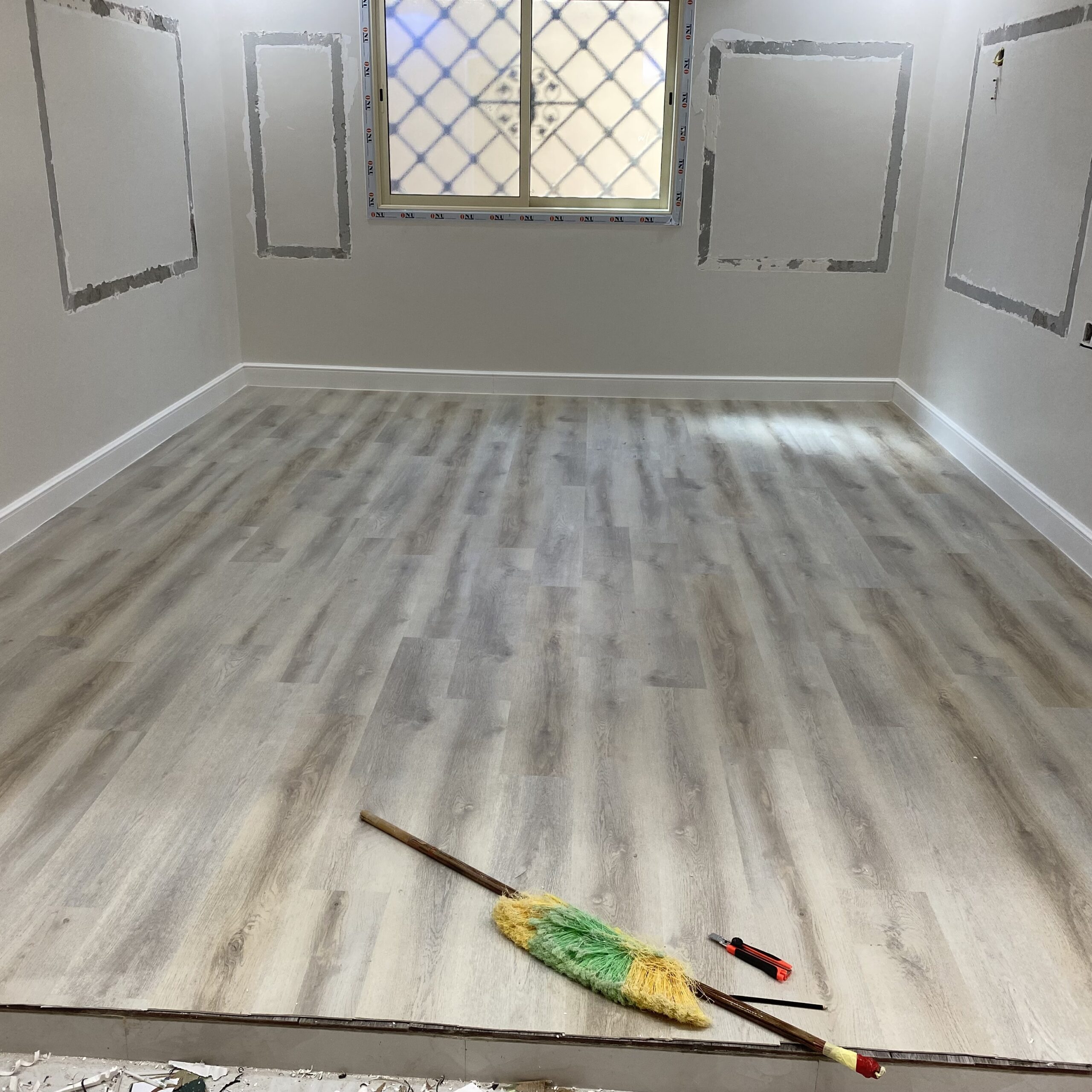 مقاولات عامه وديكورات ودهانات وترميم بديل الشيبورد