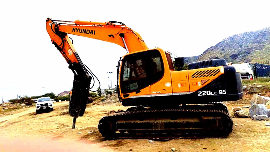 بوكلين للايجار وبناءالحجر