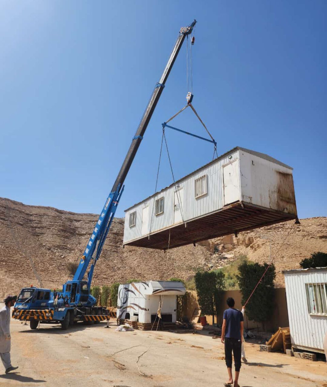 نقل غرف جاهزه دينه نقل مولدات سطحه دبل ونش رفع غرف