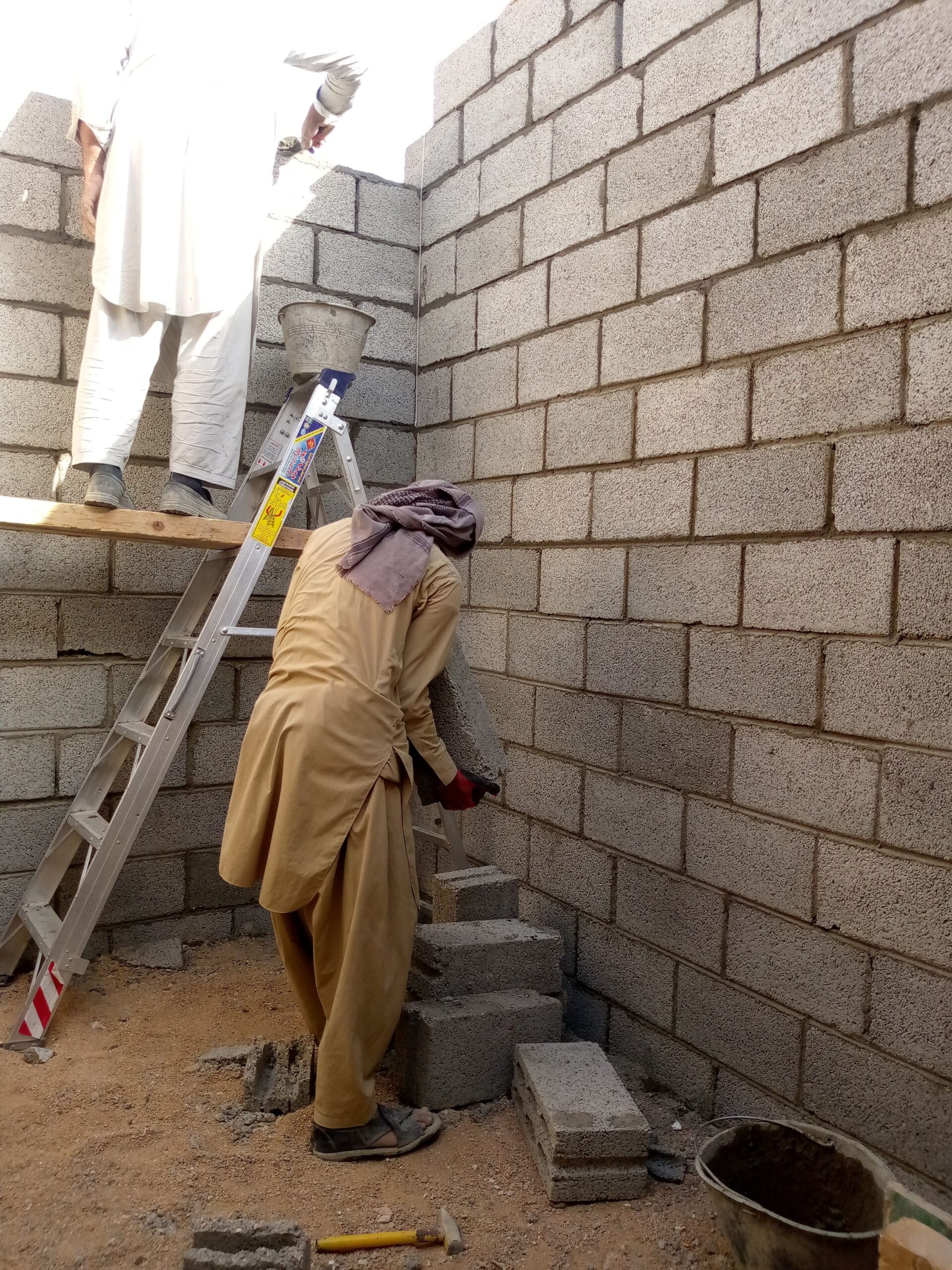 مقاول ملاحق توسعه وترميم