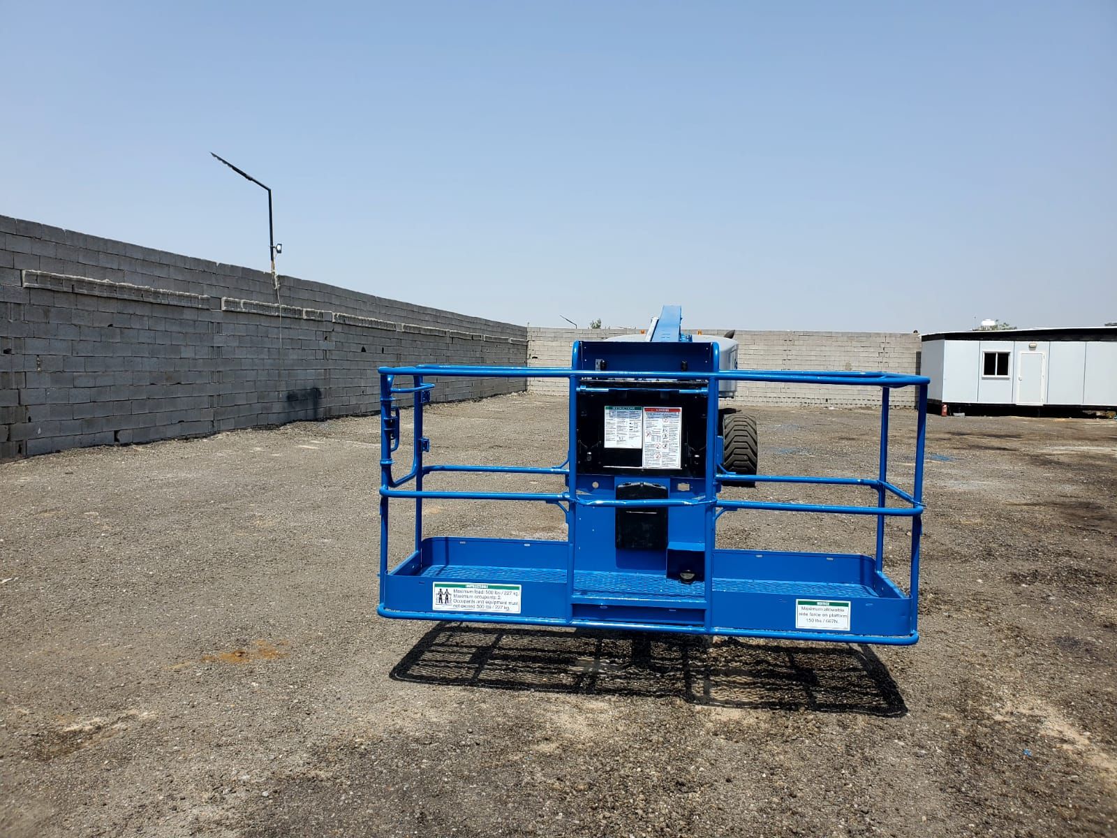 مان لفت وسيز لفت للايجار اليومي والشهري