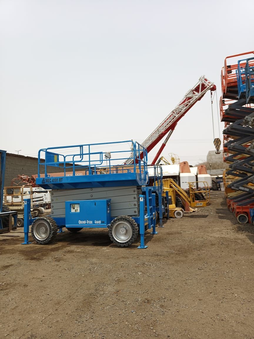 سيزر لفت للايجار اليومي والشهري