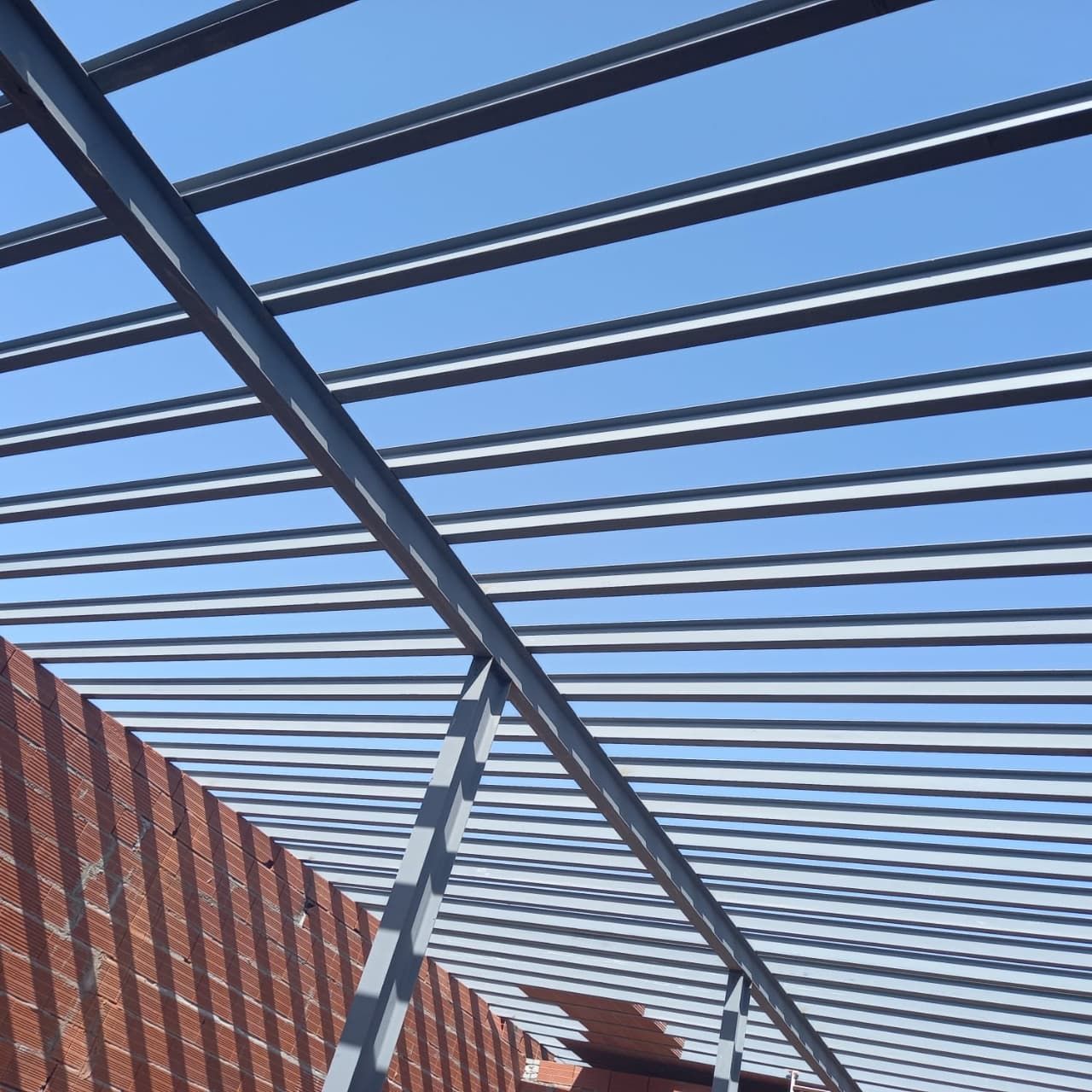 مظلات سيارات مظلات سواتر جلسات جده