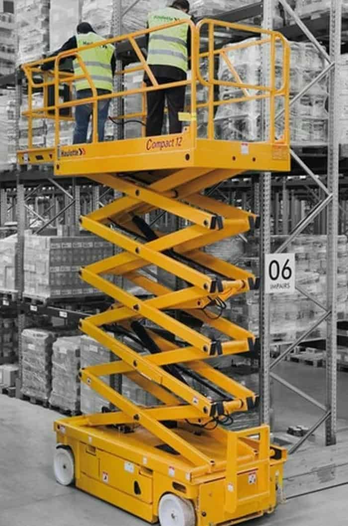 سيزرلفت للايجار مانلفت للايجار رافعة عمال للايجار