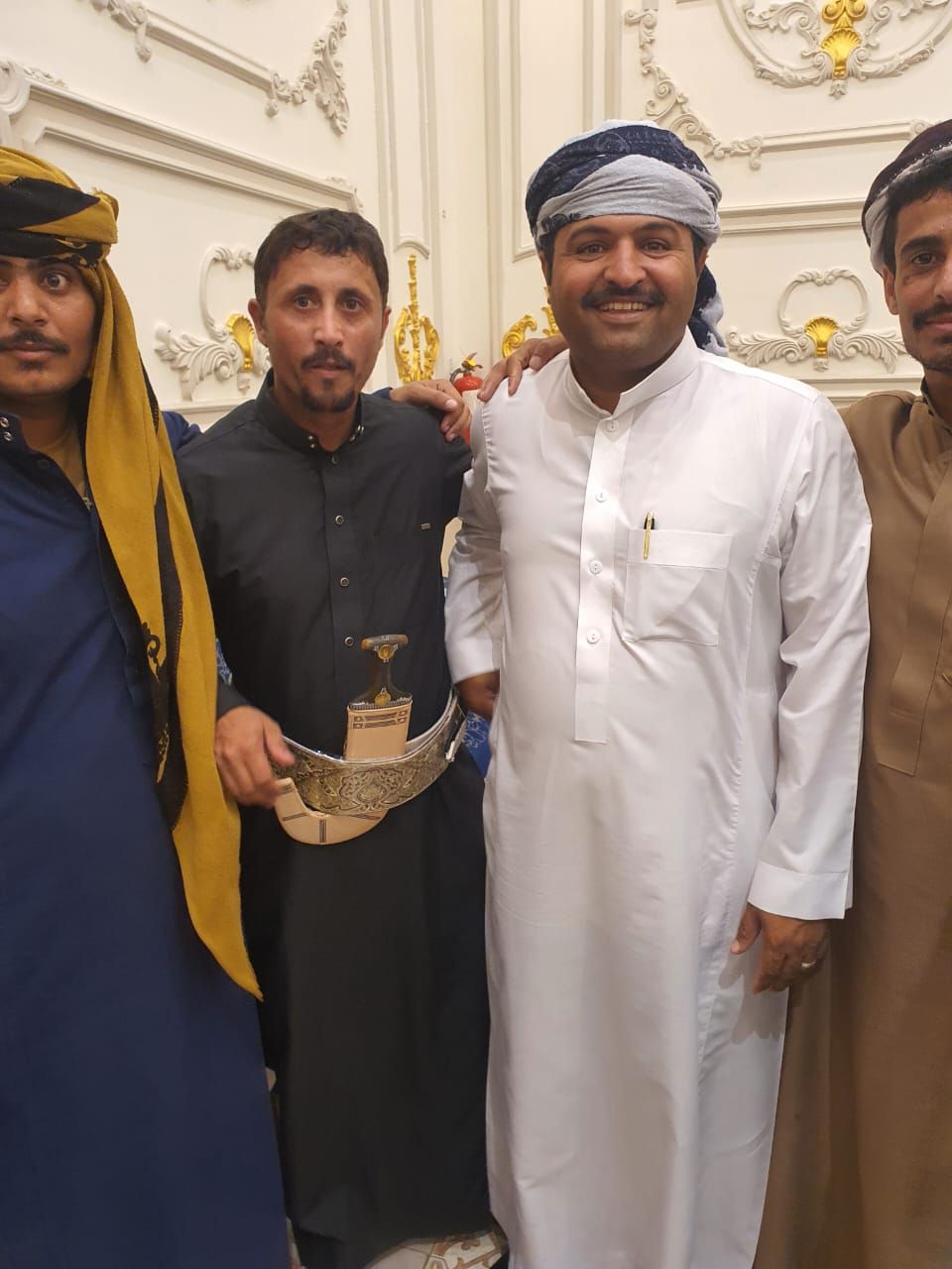 رافعات شوكية للايجار وسيز لفت للايجار