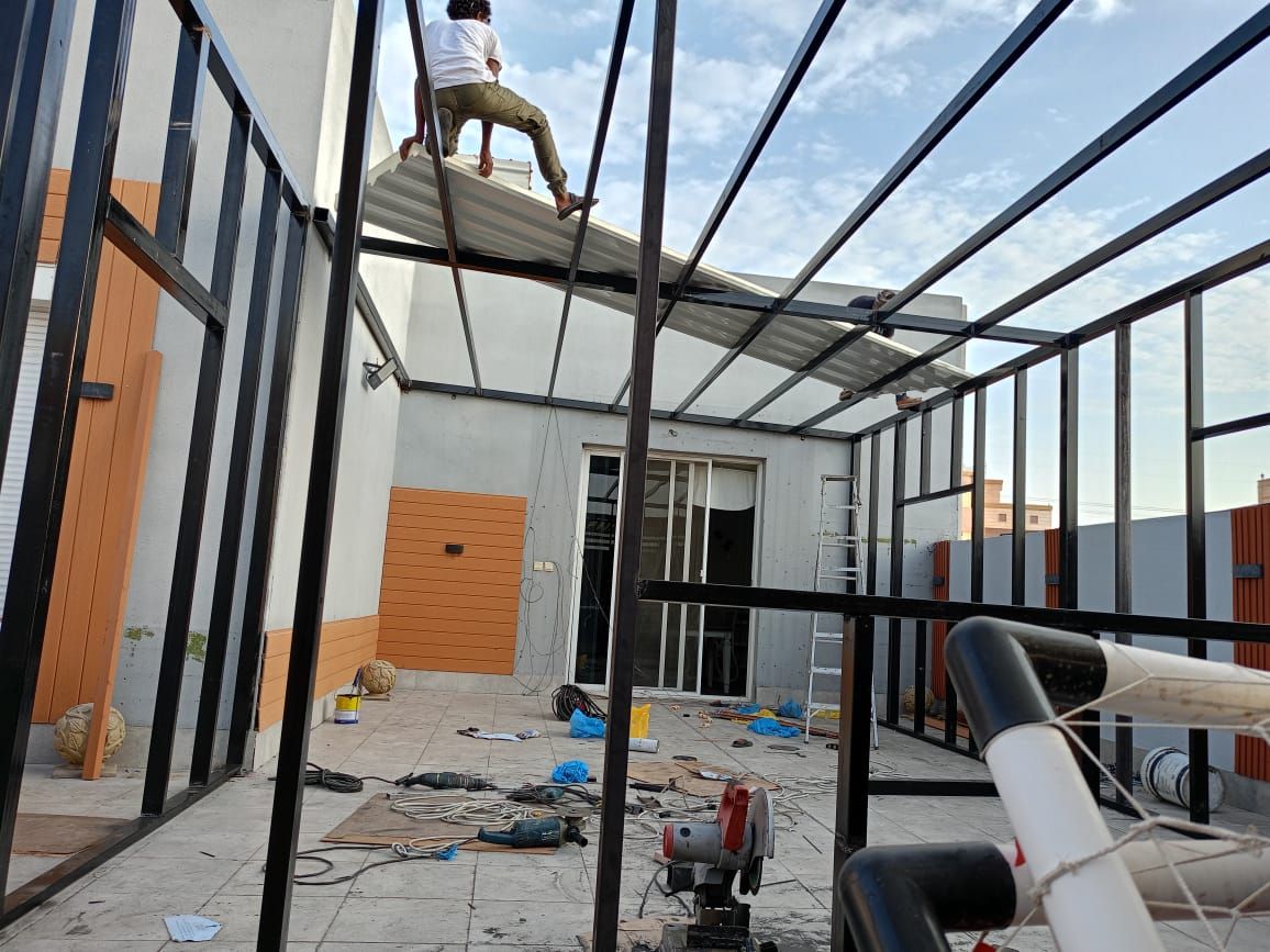 مواصفات ساندويش بانل: المواصفات العامة 1. *السماكة