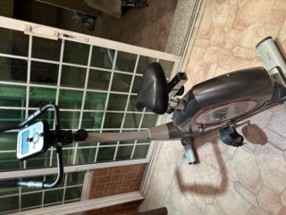 05A71E0C-44FA-423D-8EAF-44CA9D5A370A