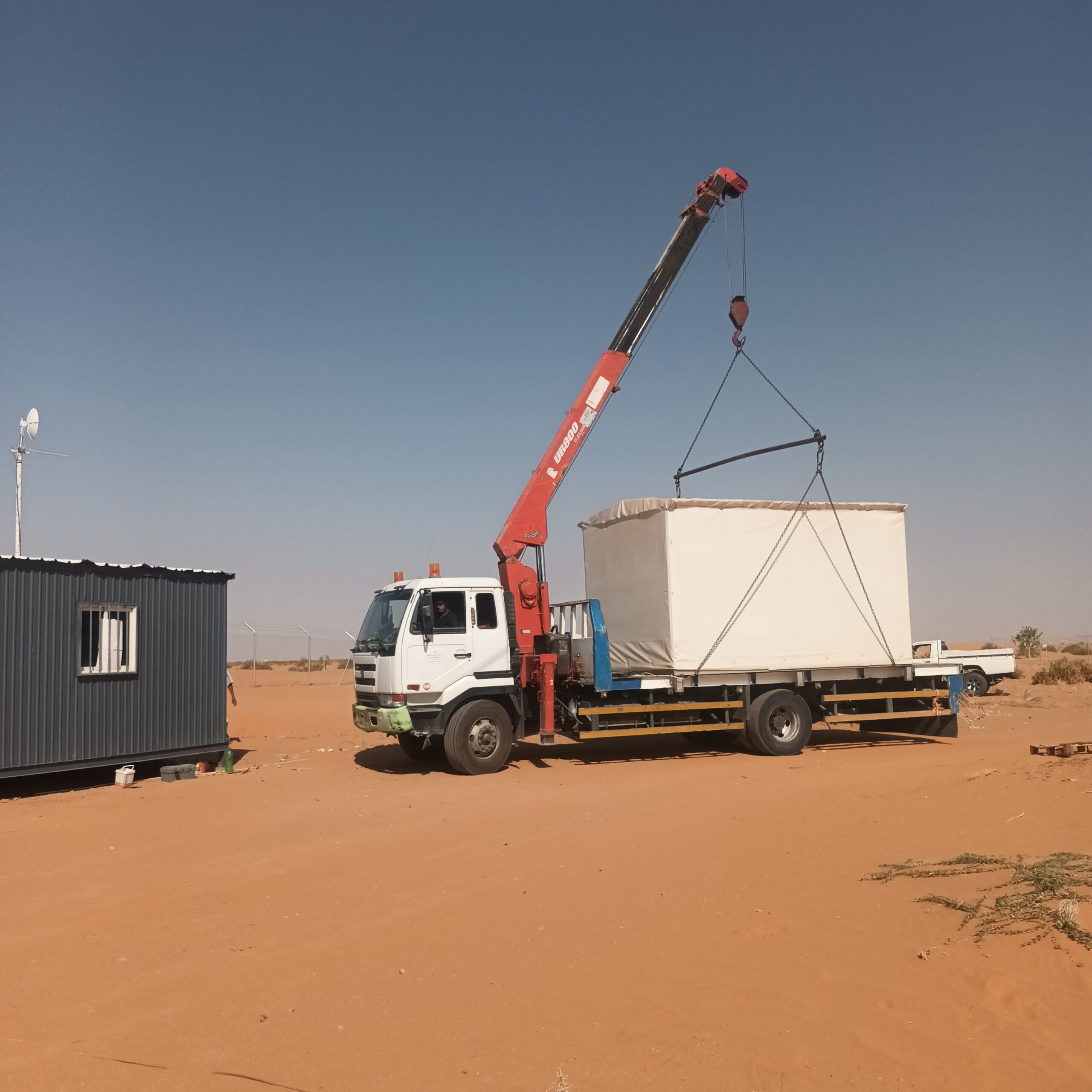 نعمل علا نقل بركسات ونش دبل رافعه نقل غرف جاهزة