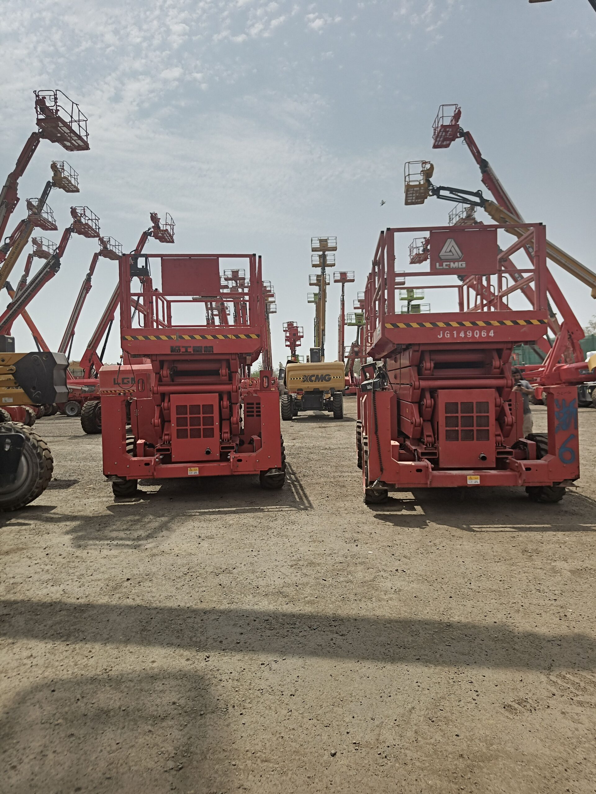 سيزر لفت للايجار اليومي والشهري ومان لفت للايجار ا